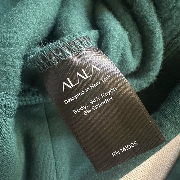 ALALA Off Duty Quarter Zip Sweatshirt - Picture 6 of 10